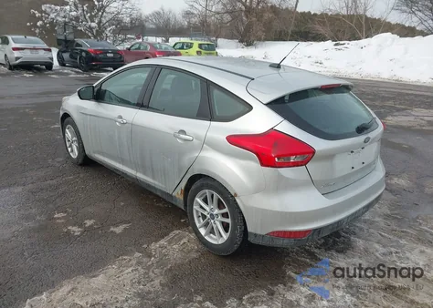 2017 Ford Focus Se z USA, uszkodzony, nr VIN 1FADP3K20HL311554